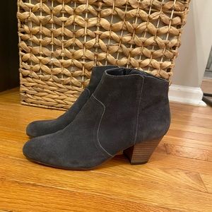 GAP suede blue booties